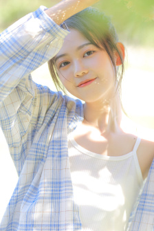 男生和女生一起相差差差轮滑鞋APP